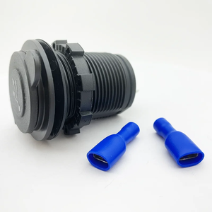 Chargeur de voiture USB C 45W PD 5V2.4A Charge rapide pour voiture Van moto camion bateau RV - Product Image 5