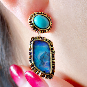 Orecchini a Goccia con Motivo Onde Blu Oceano per Donne, Orecchini Pendenti Creativi a Forma d'Onda, Gioielli Eleganti e alla Moda - Product Image 4