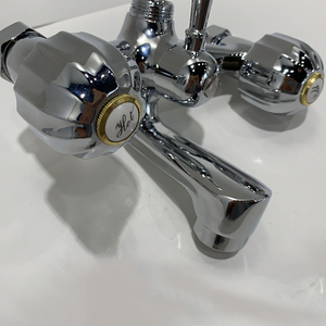 Vòi Phun Rửa Hai Chiều Gắn Tường Thiết Kế Mới Của Thái Châu - Product Image 4