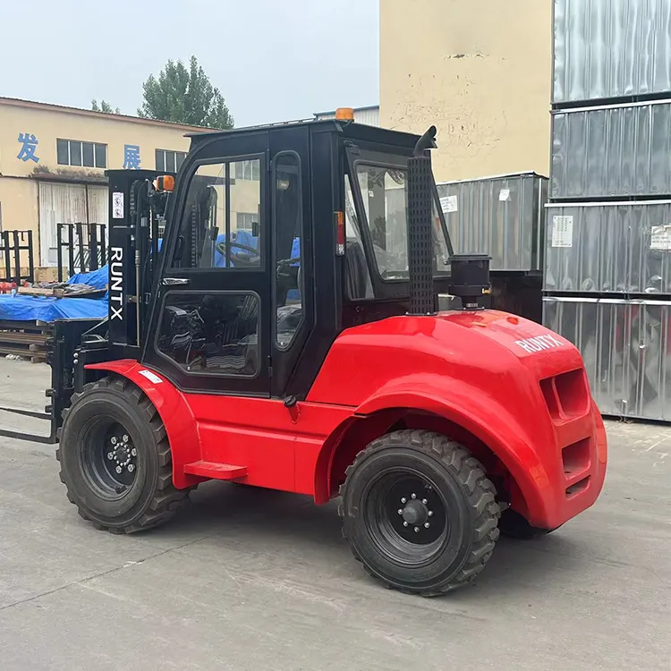 Runtx rough off road 3t 4t 5 ton forklift 4x4 4x2 4wd forkliftオールラフ地形フォークリフト、密閉型キャビン付き