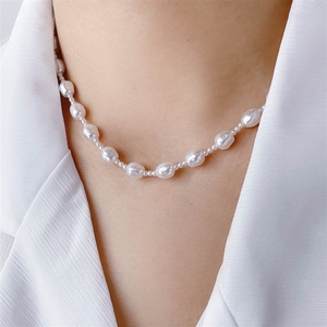 Cadena <span class=keywords><strong>de</strong></span> <span class=keywords><strong>perlas</strong></span> <span class=keywords><strong>de</strong></span> estilo dulce, collar con cuentas redondas entrelazadas, collar <span class=keywords><strong>de</strong></span> clavícula con cuentas <span class=keywords><strong>de</strong></span> arroz <span class=keywords><strong>de</strong></span> forma irregular - Product Image 3