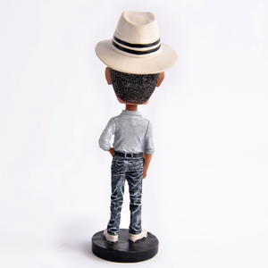 Mould in stock-figuras de cabezas de bobble de resina del Presidente americano, cuerpos de muñecas - Product Image 6
