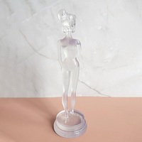 Figurines d'art en résine transparente en gros, modèles sculptés à la main, personnalisables pour la décoration minimaliste de la maison