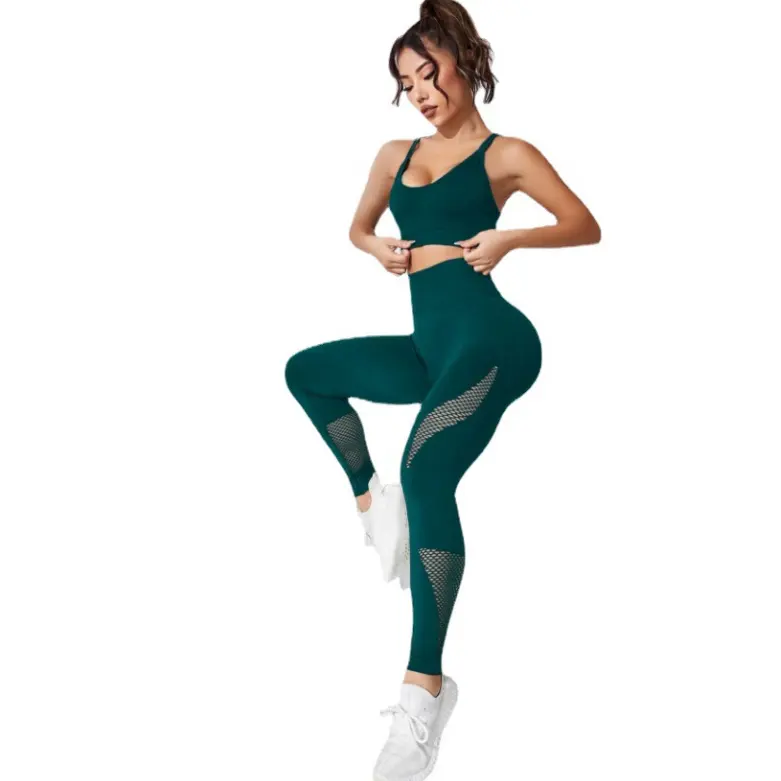 Toptan sıcak düz renk giyim seksi Yoga spor moda Activewear üst spor giyim egzersiz kadınlar Yoga seti