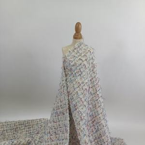 Vente chaude 100% Polyester Fantaisie Fil Tweed Tissu Nouveau Design Jacquard Armure Tissu pour Femmes Manteau - Product Image 4