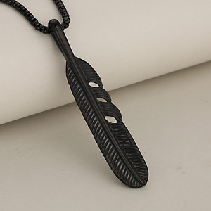 <span class=keywords><strong>Collana</strong></span> <span class=keywords><strong>con</strong></span> Ciondolo a <span class=keywords><strong>Piuma</strong></span> in Acciaio Inossidabile Stile Hip-Hop <span class=keywords><strong>con</strong></span> Catena a Maglia per Uomo, Accessori di Gioielleria - Product Image 3