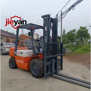 リフト高さ3-6m、3段マスト、2トン、3トン、5トン、フォークリフト、ディーゼルフォークリフト、トラック、日本製エンジンフォークリフト、販売中、工場価格 - Product Image 6