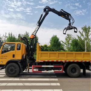 Grue forestière montée sur camion Baowo, capacité de levage de 4 tonnes, rotation à 360 degrés, équipement de manutention du bois alimenté au diesel - Product Image 3