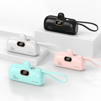Batterie externe compacte et portable USB-C 5000 mAh avec câble intégré pour téléphone – Idéale pour les situations d'urgence