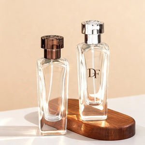 Nuovo Design: Flacone Spray per Profumo Trasparente da 50ml e 75ml, Forma <span class=keywords><strong>Speciale</strong></span> Quadrata con Tappo di Lusso - Product Image 5