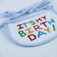 Shengchaoyi chat chien anniversaire écharpe fête bavoir pour animaux de compagnie salive serviette tenue d'anniversaire pour décorations de fête