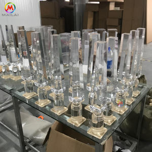 Mesa de Comedor Moderna de Acrílico Transparente de Alta Calidad - Product Image 5