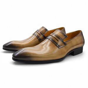 Nouvelle conception Robe grande taille et chaussures Oxford Vente directe et en gros Chaussures décontractées et habillées pour hommes Respirantes et imperméables - Product Image 3