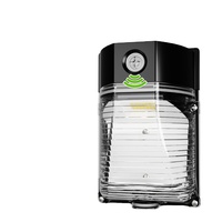 Lumière murale LED traditionnelle avec cellule photoélectrique du crépuscule à l'aube, garantie 5 ans, IP65, 30W, 3600LM, AC100-277V, 50000H, CE, RoHS