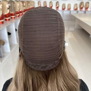 Peluca de Cabello Humano Ruso 100% Virgen con Encaje Superior para Mujeres Blancas, Cutícula Alineada, Encaje Transparente HD # RH3-12 - Product Image 6