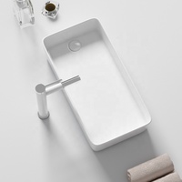Évier de lavage de comptoir Design de formes variées Salle de bains Toilette en céramique Lavabos à main