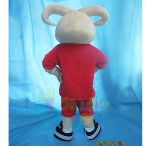 Costume de chèvre et de <span class=keywords><strong>mouton</strong></span> <span class=keywords><strong>adulte</strong></span> de haute qualité certifié CE pour les costumes d'agneau et d'alpaga de mascotte de publicité d'événement - Product Image 2