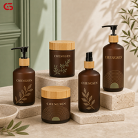 Ensemble d'emballages cosmétiques populaires : Pot de crème 250 ml, Bouteille en plastique ambré 100 ml/150 ml/250 ml/500 ml, Pompe à lotion en bambou, Bouchon de shampoing