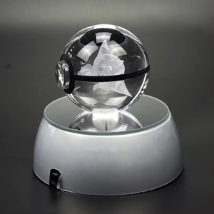 PuJiang all'ingrosso k9 crystal <span class=keywords><strong>poke</strong></span> mon ball incisione Laser personalizzata 3D crystal <span class=keywords><strong>poke</strong></span> mon go <span class=keywords><strong>poke</strong></span> ball per regali Souvenir - Product Image 2