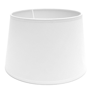 Lampada E27 LED bianca 45x35x31 cm, design conico aperto, ideale per illuminazione ambientale e decorativa in interni. - Product Image 1