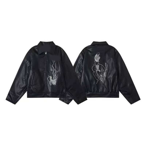 <span class=keywords><strong>Giacca</strong></span> in <span class=keywords><strong>Pelle</strong></span> Foderata in Pile con Ricamo 'Principi d'Amore' Nuova Collezione 25ss, Stile 'Rich Second Generation', Vendita all'Ingrosso Direttamente dalla Fabbrica - Product Image 4