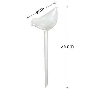 Boules d'arrosage automatiques pour plantes, dispositif d'arrosage en forme d'oiseau, système d'irrigation goutte à goutte pour les plantes de jardin et les fleurs à domicile - Product Image 2