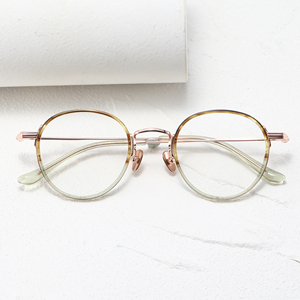 Nuevo marco de titanio B para mujer, estilo ojo de gato, ultraligero, bicolor, con electrochapado IP. - Product Image 6
