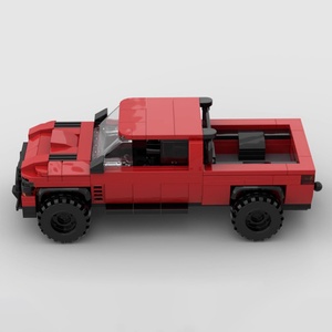 Vente en gros de modèles de jouets de camion et de voiture DIY les plus vendus, blocs de construction miniatures rouges nostalgiques avec remorque, jouet éducatif en plastique - Product Image 2