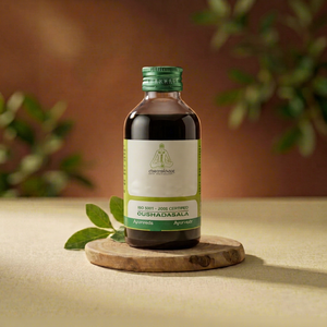 Chamakkatt Veeratharadi Kashaya 200ml Aceite Herbal Ayurvédico para el Cuidado de la Salud con Certificación ISO de Kerala para el Alivio del Dolor Urinario y de Espalda - Product Image 1