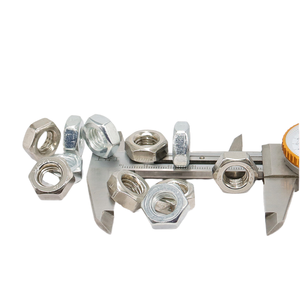 M2 M3 M4 M8 M10 M12 M14 M16 M18 M20 Acier inoxydable 304 316 Écrou hexagonal en acier au carbone <span class=keywords><strong>M10x1</strong></span> 25 M12x0 75 Filetage - Product Image 3