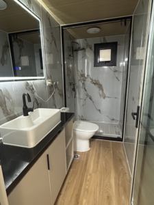 Maison préfabriquée résistante aux ouragans, petite maison résistante aux tempêtes, structure en acier, maison préfabriquée pour les régions insulaires - Product Image 4