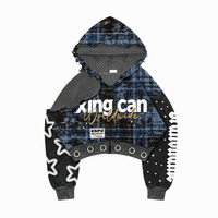 Veste à capuche zippée personnalisée avec empiècements, corps en sergé à carreaux délavé, applique étoile et rivets métalliques, style streetwear