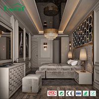 Lit mural Art Déco haut de gamme avec table de chevet en nid d'abeille doré, ensemble de chambre à coucher, personnalisation complète pour projets de villas, hôtels et manoirs