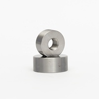 Plaque d'ancrage pour coupleur d'ancrage d'extrémité de barre d'armature en acier au carbone mécaniquement revêtu pour applications structurelles modernes en béton armé