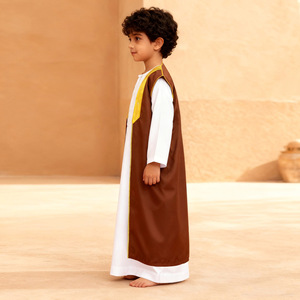 Abito Tradizionale Arabo per Adulti e Ragazzi, Ricamo con Bordi Dorati, Colore a Contrasto, Estivo, in Poliestere, Stile Etnico per Festival e Moschea - Product Image 4