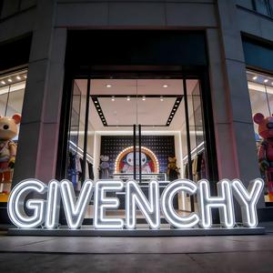 Nouvelles lettres néon LED 3D en cristal personnalisées, étanches IP67, avec revêtement double couche pour les fêtes - Product Image 2