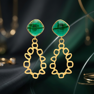 Fabricante y Proveedor de Pendientes de Latón Hechos a Mano con Piedras Preciosas al por Mayor, Pendientes Unisex de Estilo Étnico de Rajasthan, Chapados en Oro de 18k y Rodio - Product Image 2