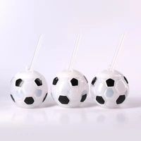 Football Ball Forme Tasse Tasses Avec Couvercle Paille Partie Bar Verres En Plastique Réutilisable Football Tasses En Vrac Tasse Sport Thème Fête Fournitures