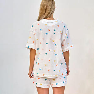Nuevo conjunto de pijamas de algodón transpirable para <span class=keywords><strong>mujer</strong></span>, pantalones cortos de <span class=keywords><strong>verano</strong></span>, pijamas de Manga corta tipo Flor de amor - Product Image 2
