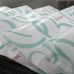 Embalaje de papel recubierto de Kraft personalizable resistente al moho transpirable patrón de tamaño específico elegante en relieve CN - Product Image 1