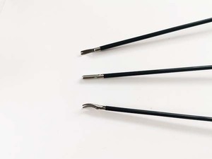 Instrumento endoscópico descartável do fórceps laparoscópico do novo tipo feito da fonte elétrica manual plástica - Product Image 4