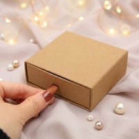 Boîte à bijoux personnalisée avec logo en estampage à chaud sur carton rigide pour cadeau de mariage