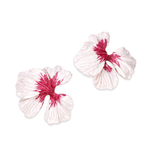 ต่างหูอัลลอยด์แบบเรียบง่ายสำหรับผู้หญิงต่างหูแฟชั่นสีชมพู - Product Image 1