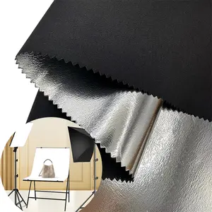 Tissu Oxford en polyester 300D imperméable et réfléchissant feuille d'aluminium ignifuge pour équipement photographique
