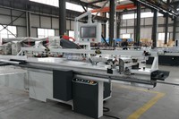 Scie à panneaux coulissante CNC automatique pour la production de meubles en bois