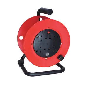 British IP44 40M 50M With 2 Usb Auto 220v Retractable Extension Cable Reel