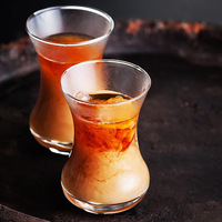 Gelas teh Turki bentuk labu polos bening 4OZ berkelanjutan Set mesin bawah mulut lebar cangkir kopi Tumbler kaca ditiup