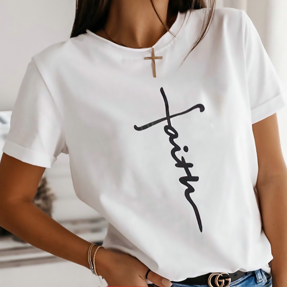 Camiseta casual feminina, camiseta estampada de letras e fé para mulheres, manga curta