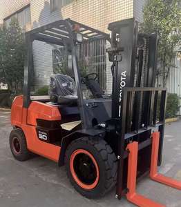 חדש toyota 30 יפן מותג 3 טון מקורי 2025 מלגזה משלוח חינם עם איכות גבוהה ומחיר נמוך במלאי מלגזה למכירה - Product Image 1