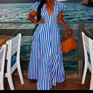 ชุดเดรสแม็กซี่ลายทางสำหรับผู้หญิง คอวีลึก แขนพอง เอวสูง ทรงเอไลน์ กระโปรงยาวทรงบาน สำหรับวันหยุด ชุดลำลอง แฟชั่น - Product Image 2